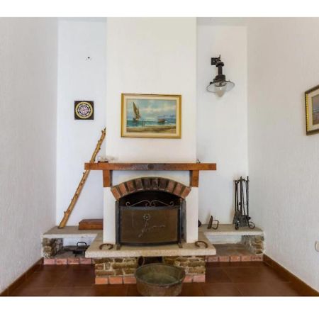 Casa Vacanze A Pochi Passi Dal Mare La Maddalena  Zewnętrze zdjęcie